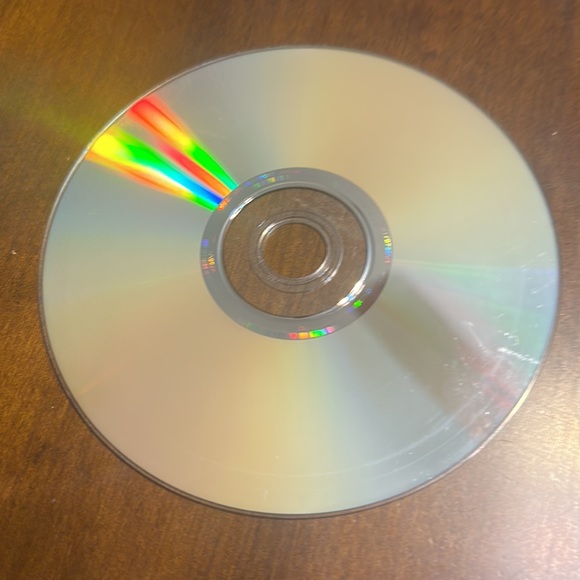 DVD: Factotum - Picture 2 of 2